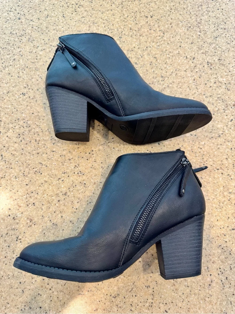 Mossimo Supply Co. Black Leather Ankle Bootie with dual Side Zip